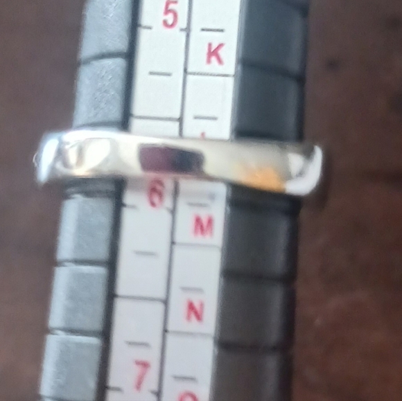 925 Sterling Silver Ring - Picture 5 of 5